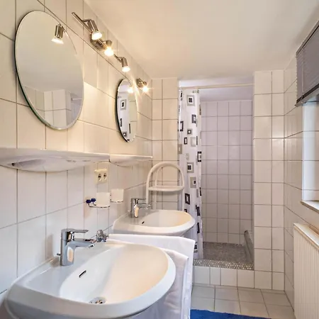 Gaestehaus Heilig * Langenargen