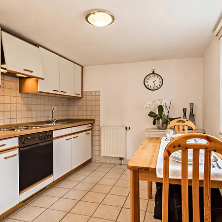 Heilig Apartment